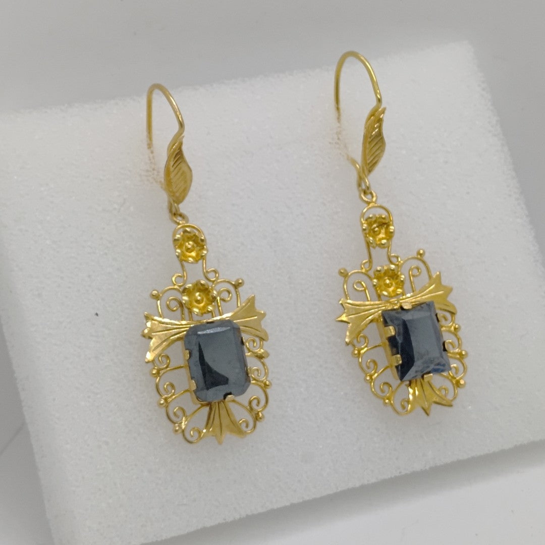 ARETES PAR ORO 18 K 5.4 GRMS (SEMINUEVO)