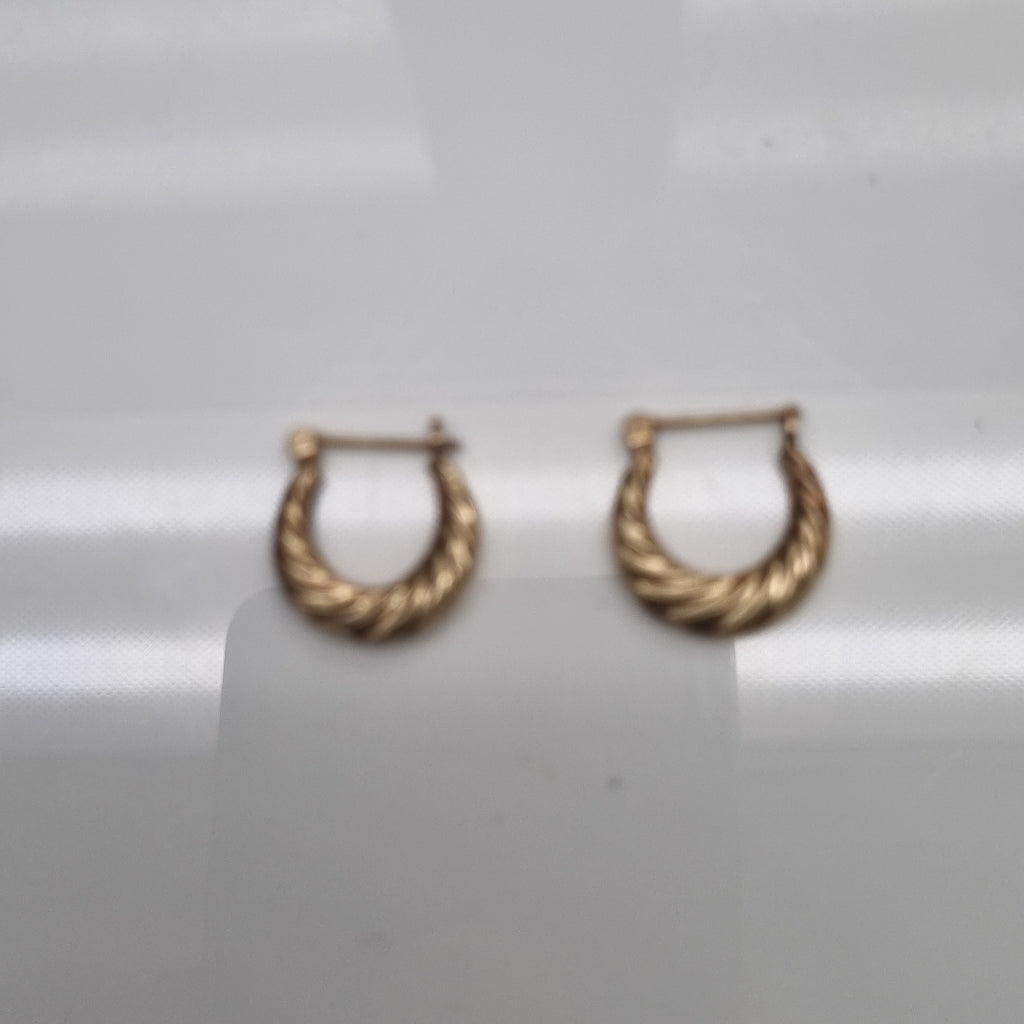 ARETES PAR ORO 14 K 1,20 GRMS (SEMINUEVO)