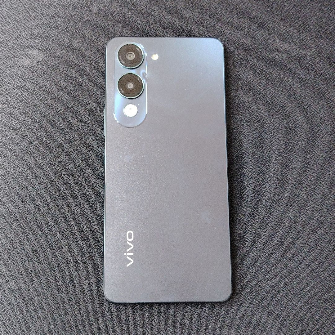 CELULAR VIVO Y04 V2430 (2025) 256 GB 4 GB RAM (SEMINUEVO)