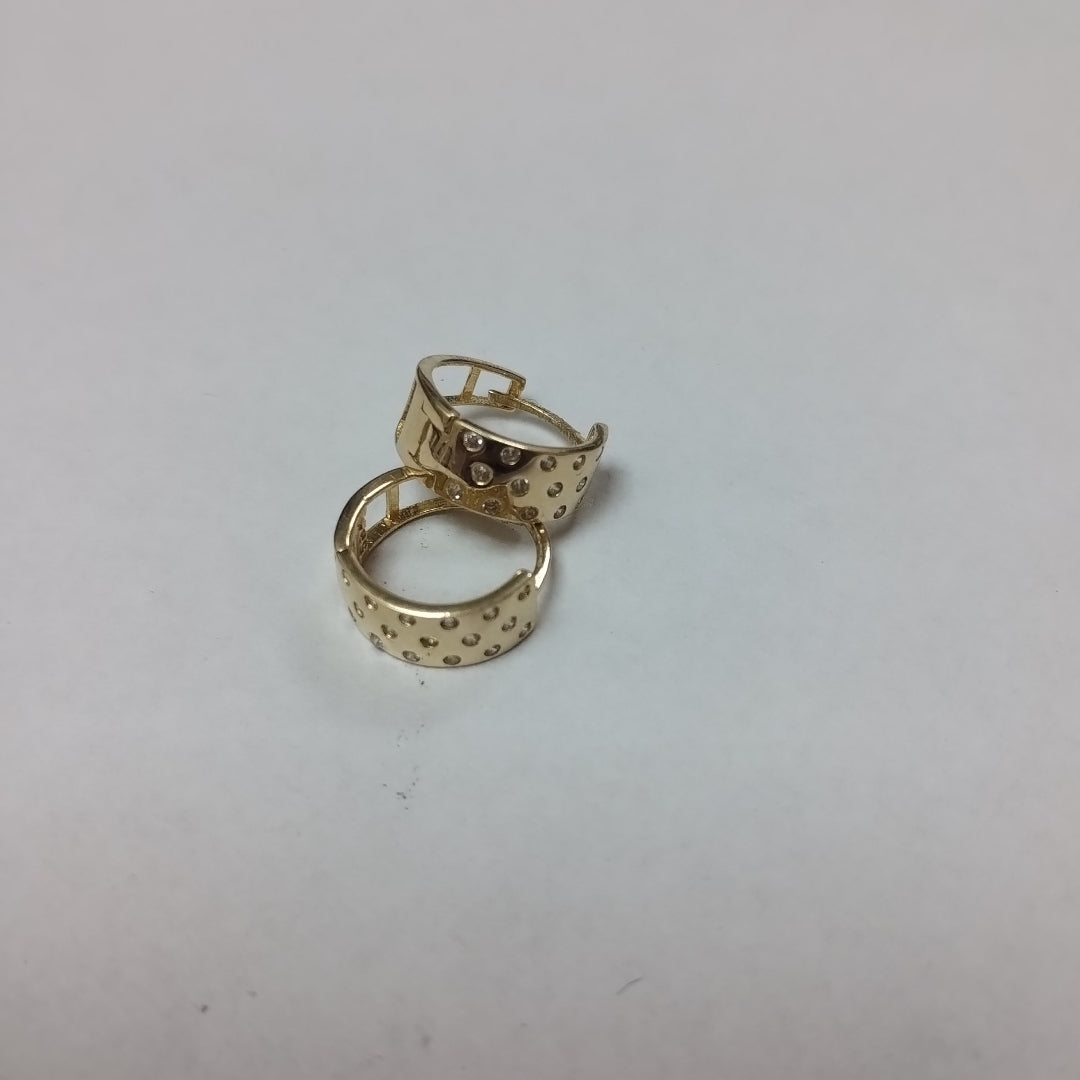 HUGGIES ORO 14K 2.5 (NUEVO)