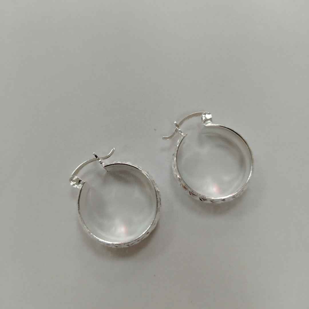 PAR ARRACADAS FACETADAS PLATA .925 3.6 GR (NUEVO)