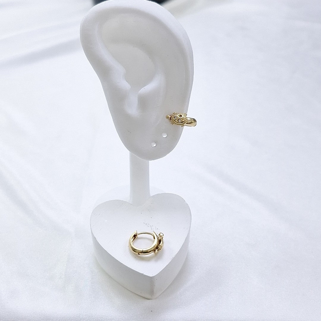 ARRACADAS PAR ORO 14 K 2.3 GRMS (SEMINUEVO)