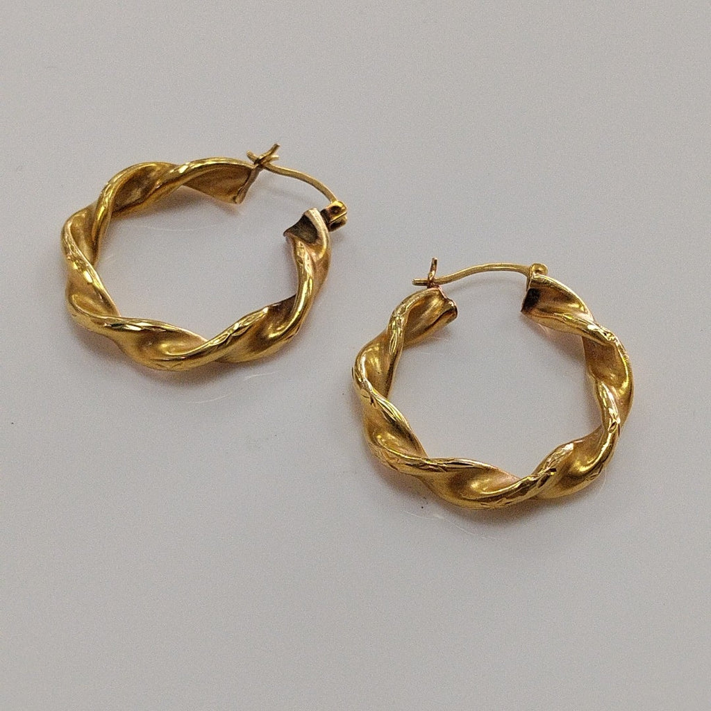 ARRACADAS PAR ORO 14 K 3.3 GRMS (SEMINUEVO)