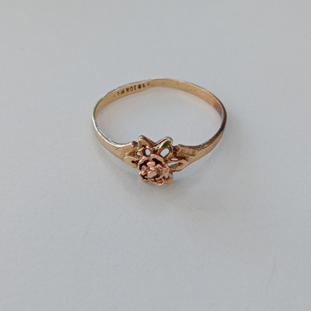ANILLITO ORO COMBINADO 10 K 1,10 GRMS (SEMINUEVO)