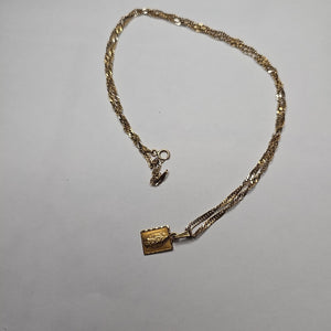 CADENA, DIJE ORO 14 K 5 GRMS (SEMINUEVO)
