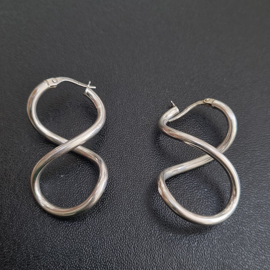 ARRACADAS PAR ORO BLANCO 14 K 2.5 GRMS (SEMINUEVO)