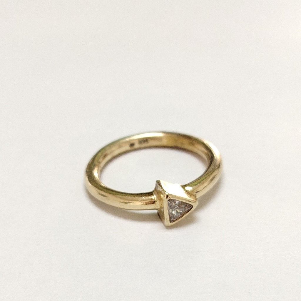 ANILLO ORO 14 K 4.1 GRMS (SEMINUEVO)