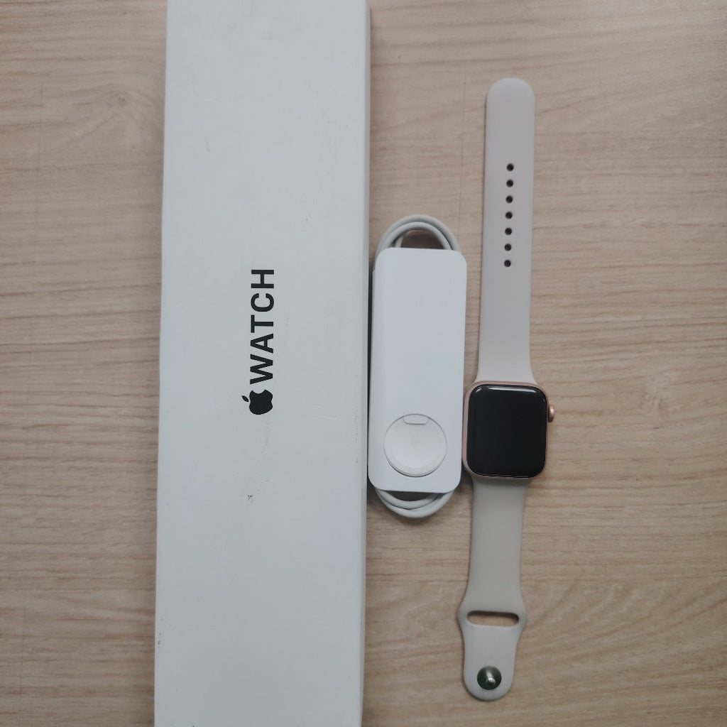 SMARTWATCH APPLE SE ALUMINIO A2353 40 MM GPS + CELULAR (SEMINUEVO)
