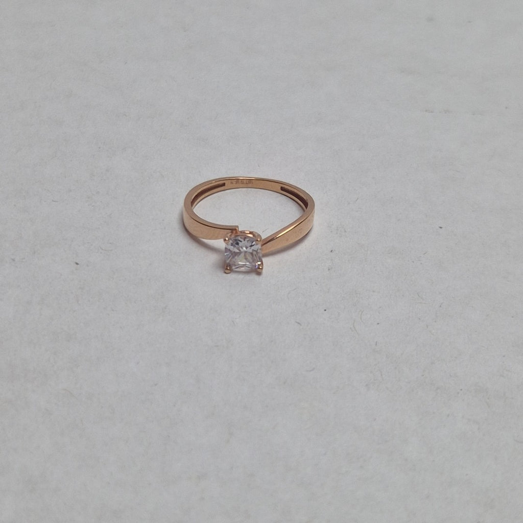SOLITARIO ORO 14 K 1.6 GRMS (SEMINUEVO)