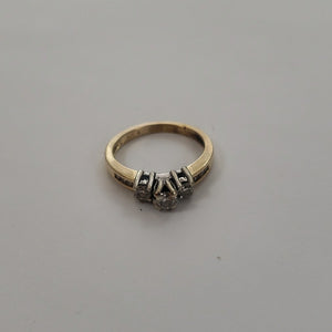 SOLITARIO ORO 14 K 3.3 GRMS (SEMINUEVO)