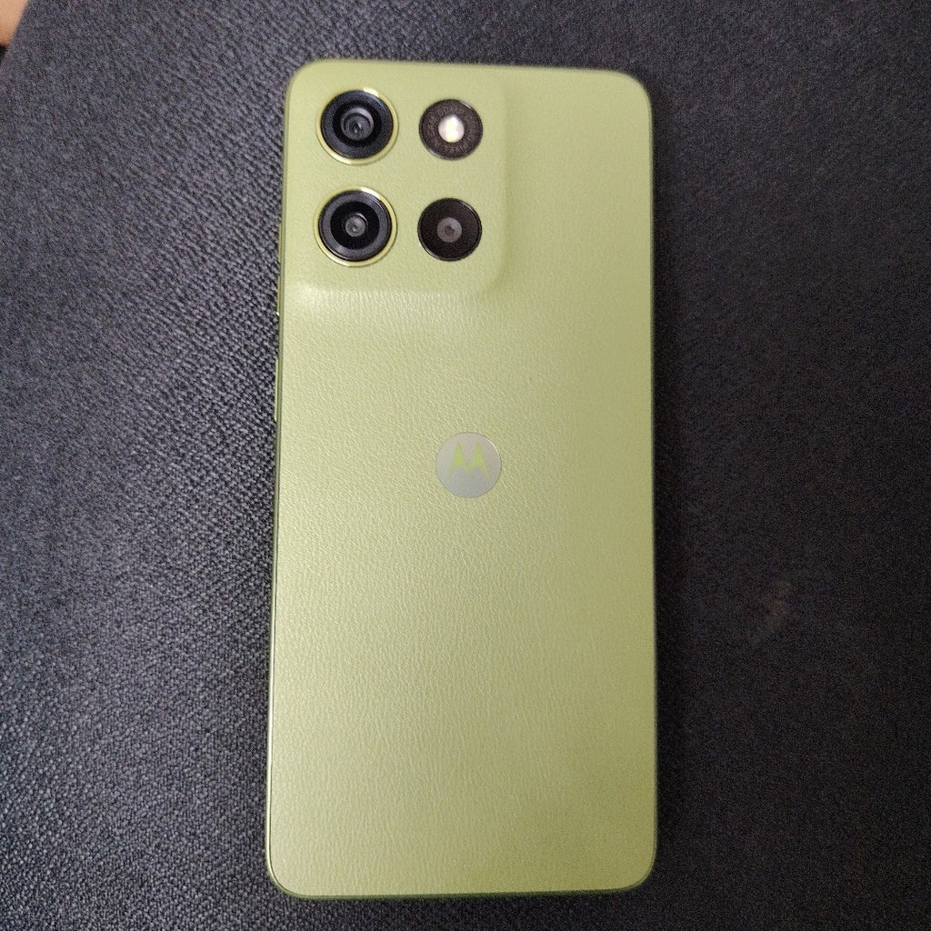 CELULAR MOTOROLA MOTO G15 XT2521-2 (2025) 256 GB 4 GB RAM (SEMINUEVO)