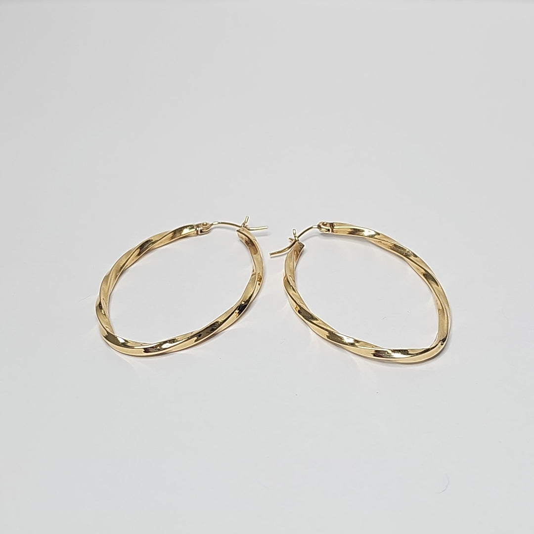 ARRACADAS PAR ORO 14 K 3.2 GRMS (SEMINUEVO)