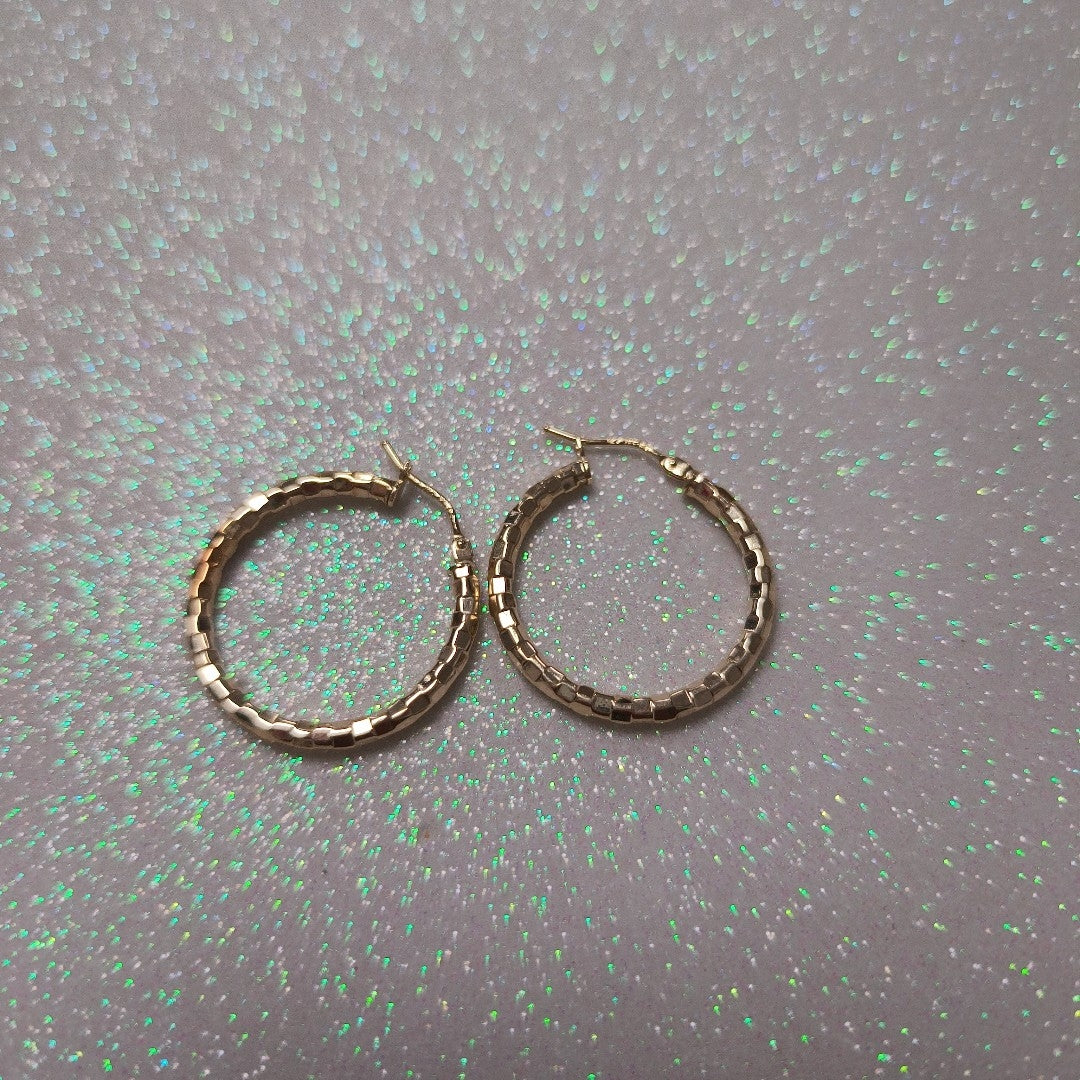 ARRACADAS PAR ORO 14 K 1.6 GRMS (SEMINUEVO)