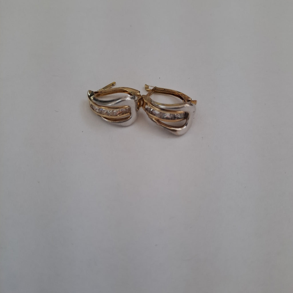 ARETES PAR ORO 14 K 2.2 GRMS (SEMINUEVO)