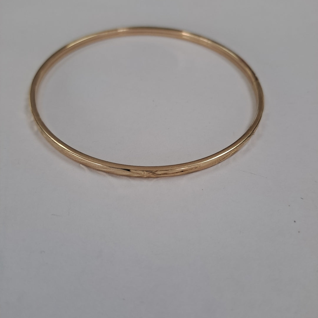 PULSERA RIGIDA ORO 10 K 4.3 GRMS (SEMINUEVO)