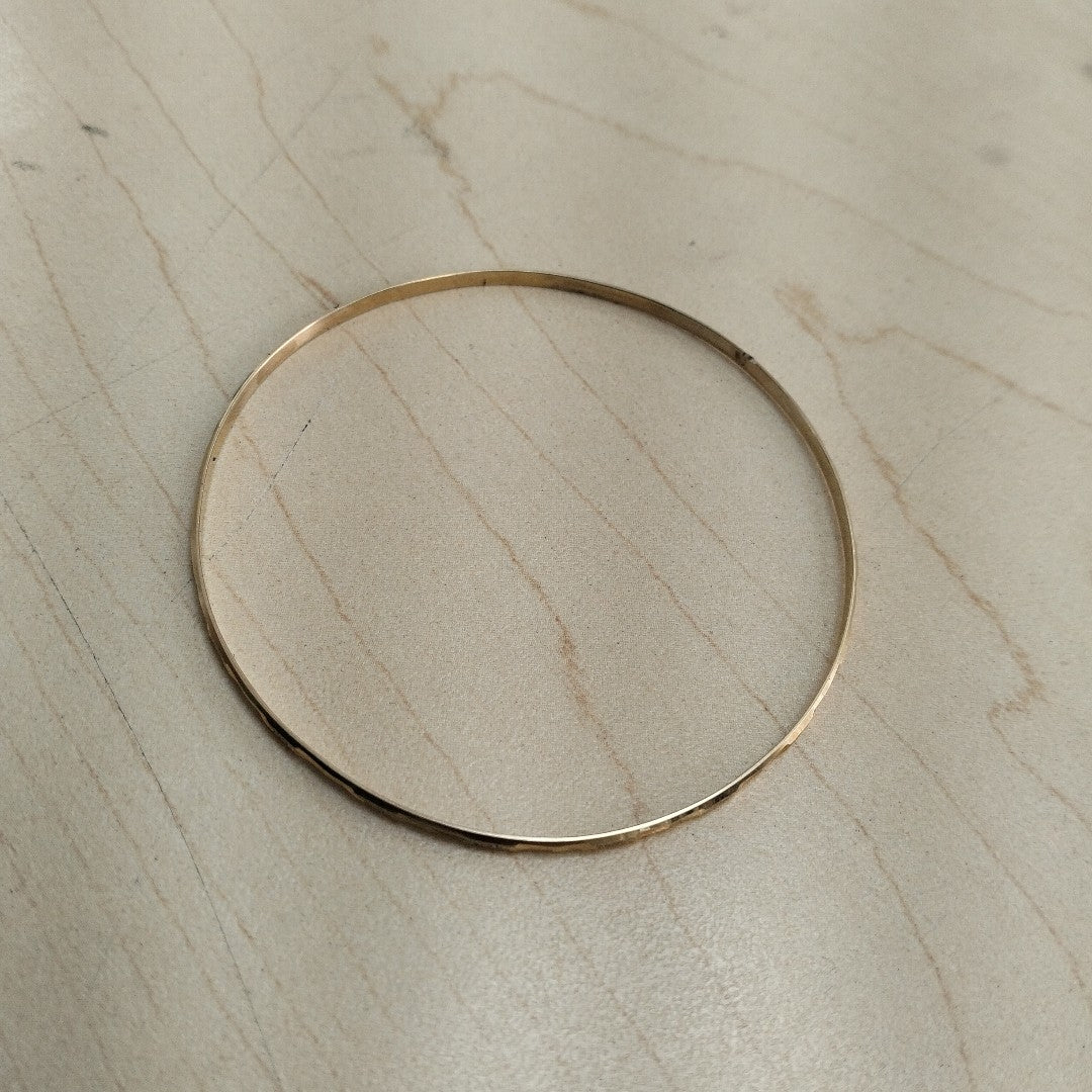 PULSERA RIGIDA ORO 14 K 3,40 GRMS (SEMINUEVO)