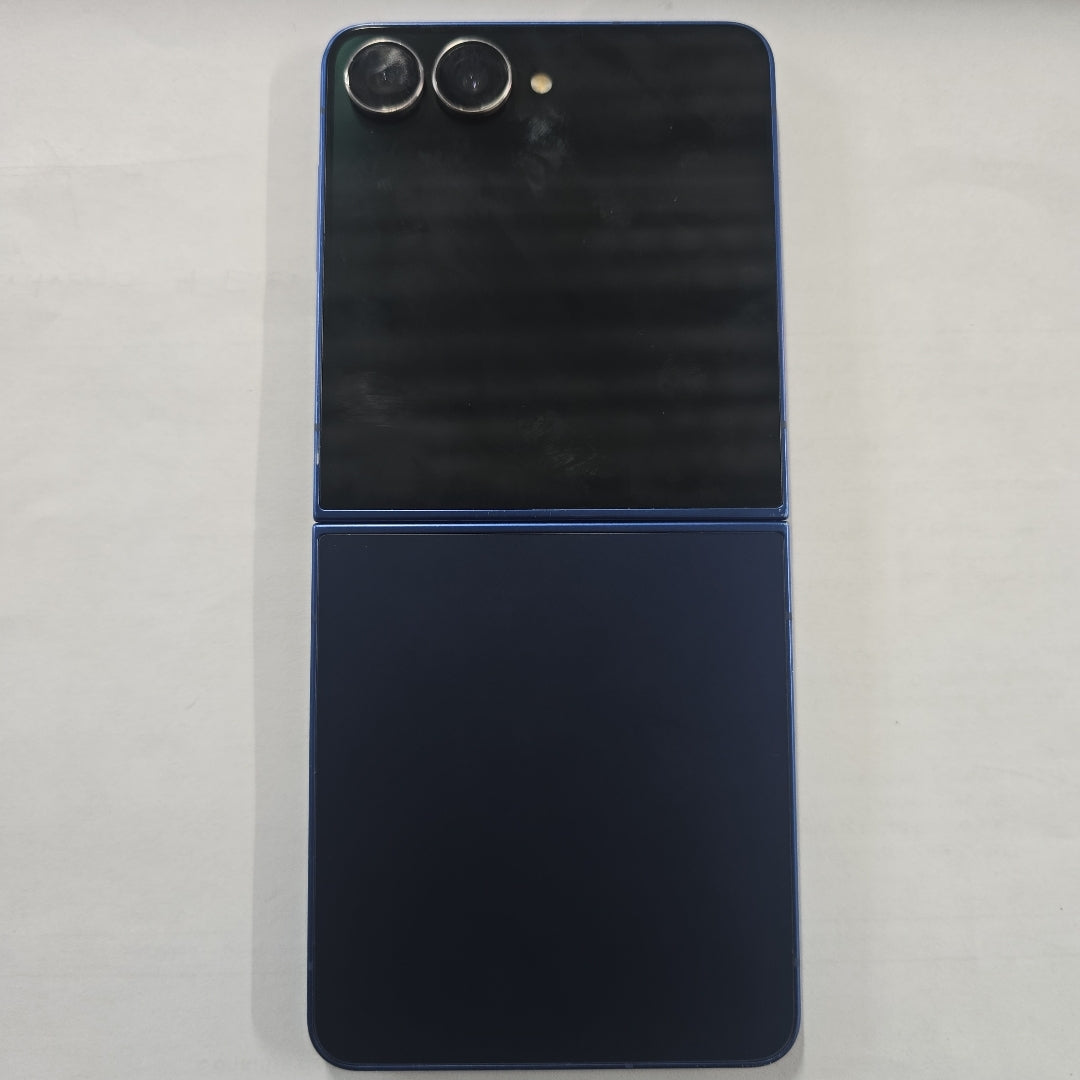 CELULAR SAMSUNG GALAXY Z FLIP 7 SM-F766B (2025) 512 GB 12 GB RAM (SEMINUEVO)