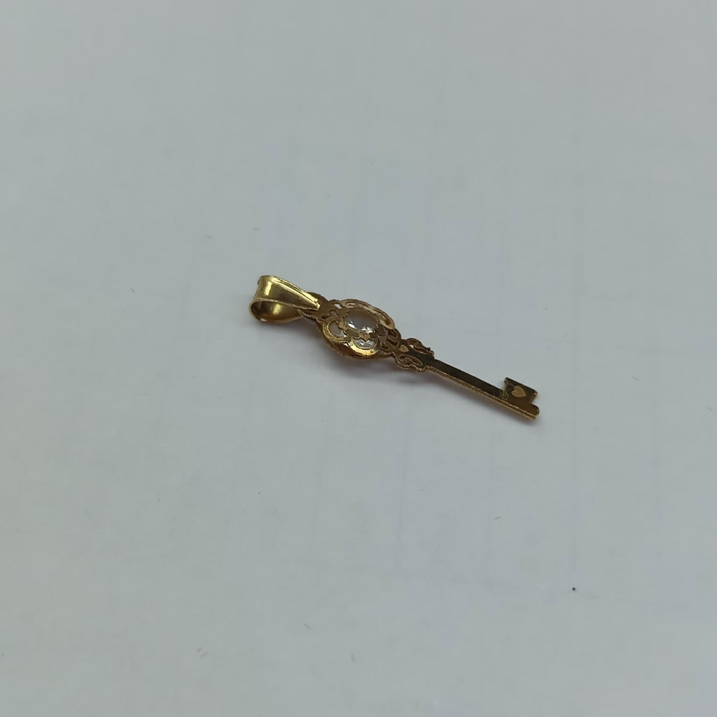 DIJE ORO 10 K 0.4 GRMS (SEMINUEVO)