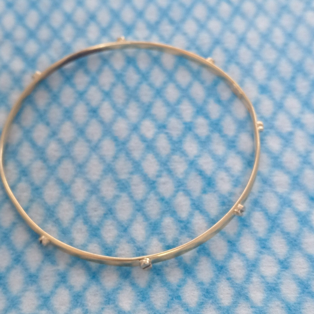 PULSERA RIGIDA ORO 14 K 5.2 GRMS (SEMINUEVO)