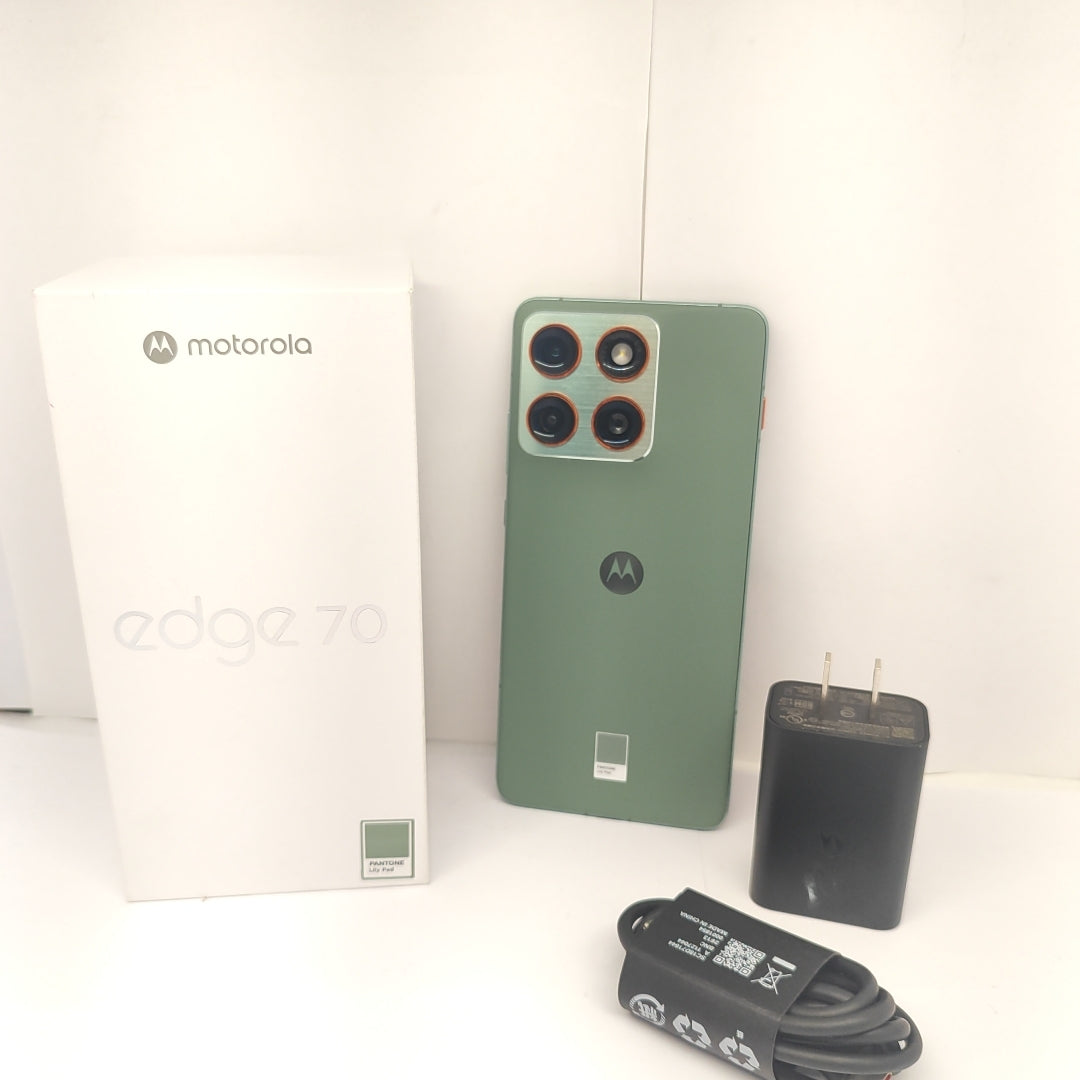 CELULAR MOTOROLA EDGE 70 XT2601-3 (2025) 512 GB 12 GB RAM (SEMINUEVO)