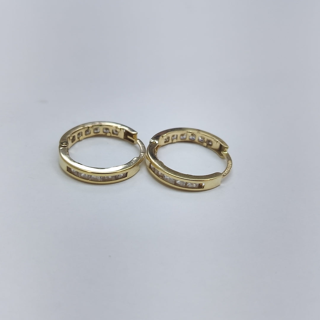 ARRACADAS PAR ORO 14 K 2.4 GRMS (SEMINUEVO)