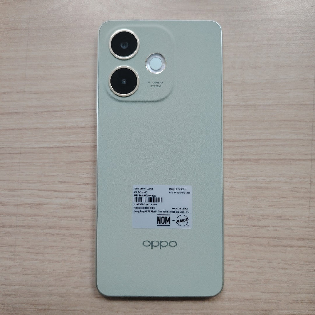 CELULAR OPPO A5 PRO CPH2711 (2025) 256 GB 8 GB RAM (SEMINUEVO)