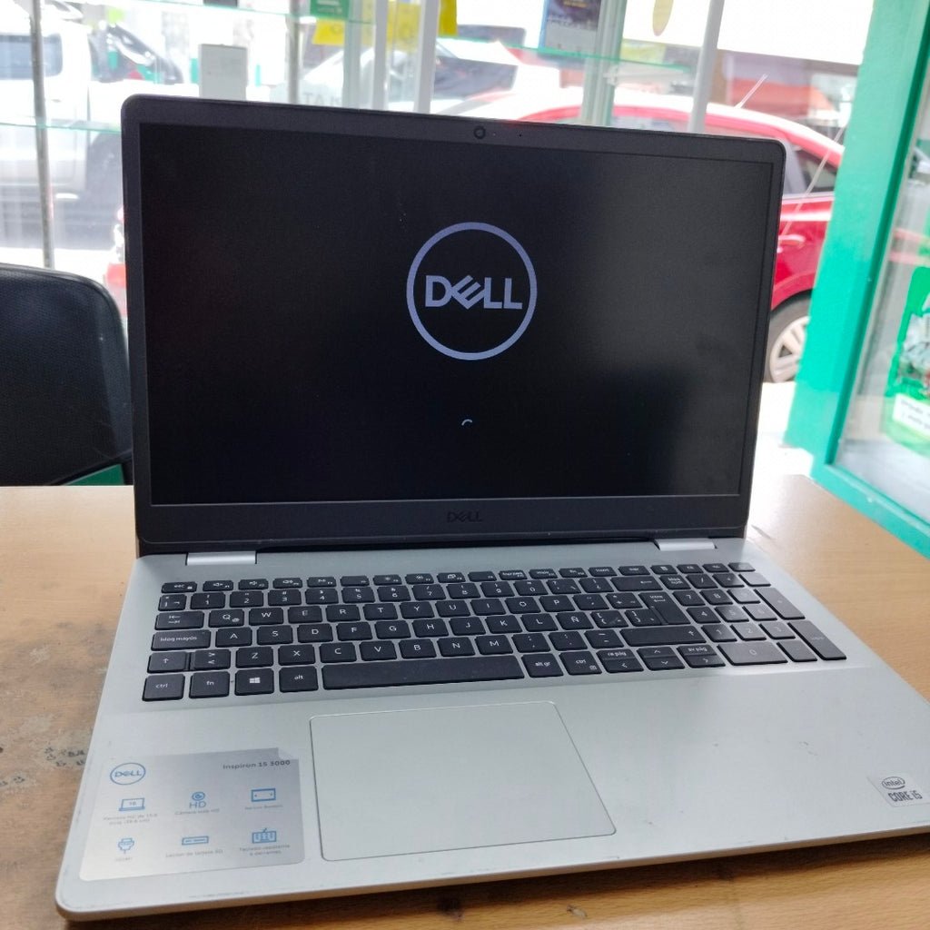 LAPTOP DELL INSPIRON 3501 (2021) 256 GB SSD 8 GB RAM (SEMINUEVO)
