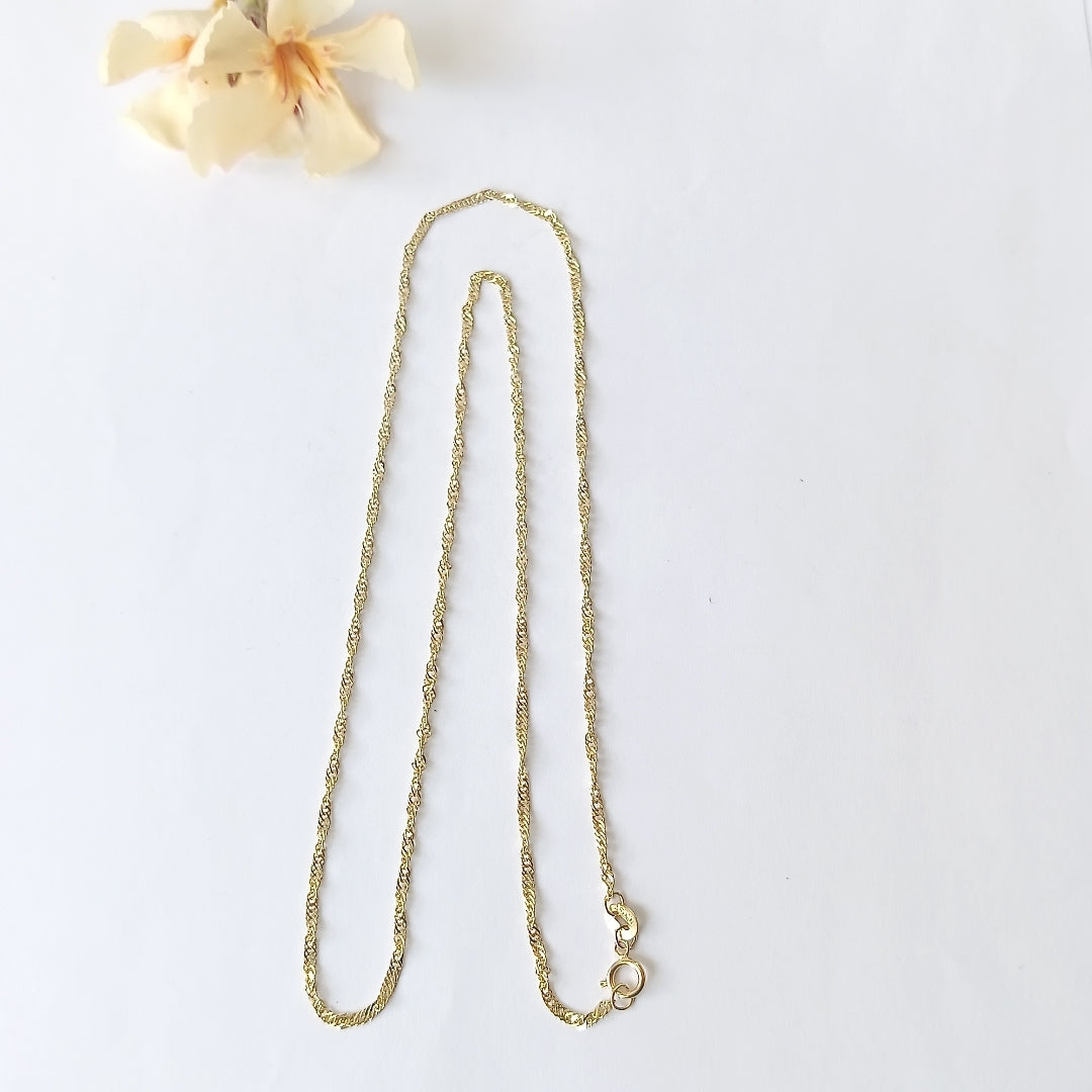 CADENAS TEJIDO MEDIO TORZAL ORO 10K 55 CM 2.5 GR (NUEVO)