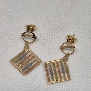 ARETES PAR ORO 14 K 1.2 GRMS (SEMINUEVO)