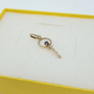 DIJE ORO 14 K 0.6 GRMS (SEMINUEVO)
