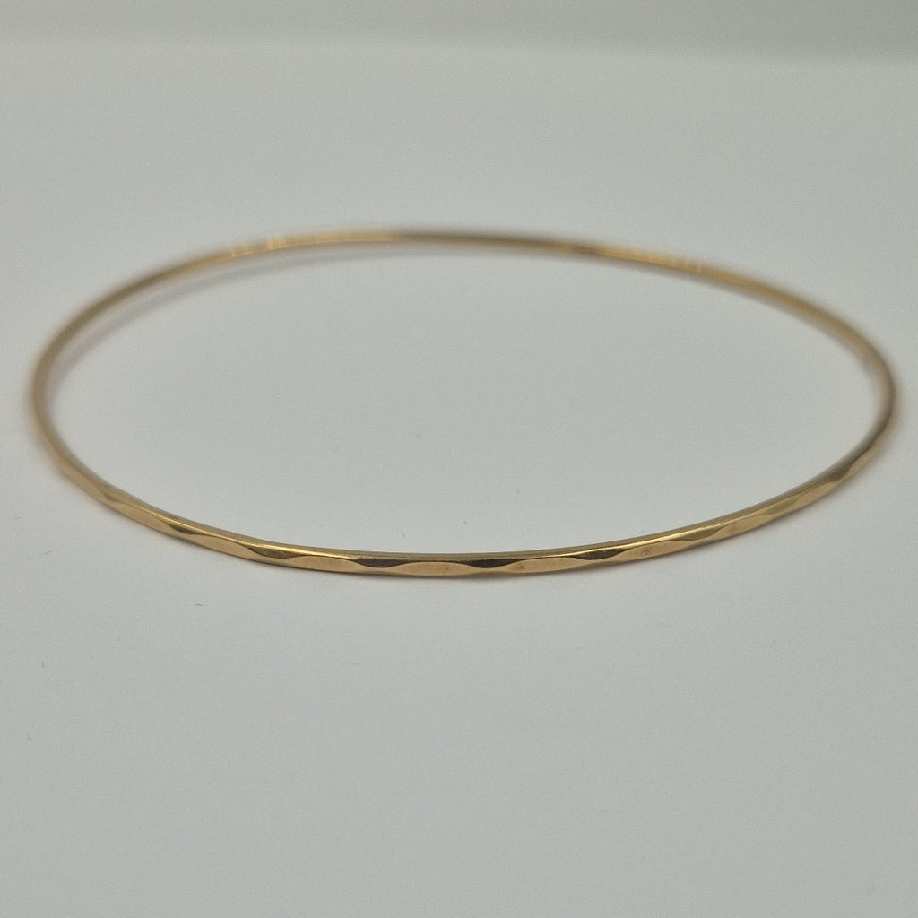 PULSERA RIGIDA ORO 14 K 4,10 GRMS (SEMINUEVO)