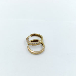 ARRACADAS PAR ORO, ORO COMBINADO 10 K 1.6 GRMS (SEMINUEVO)
