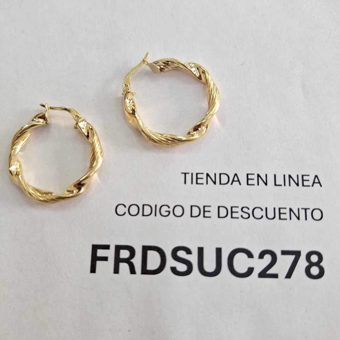ARRACADAS PAR ORO 18 K 3.4 GRMS (SEMINUEVO)