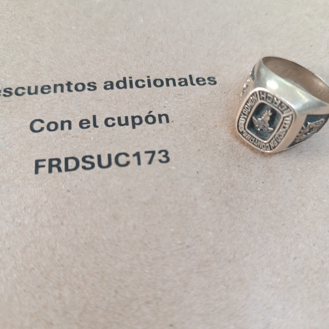 ANILLO DE GRADUACIÓN ORO 8 K 11.2 GRMS (SEMINUEVO)