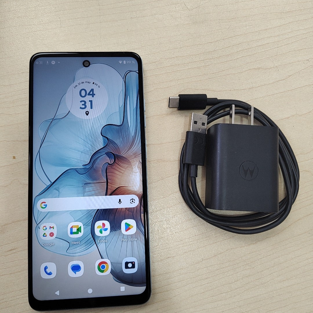 CELULAR MOTOROLA MOTO G24 POWER XT2425-1 (2024) 256 GB 8 GB RAM (SEMINUEVO)