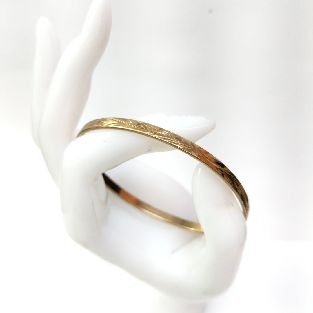 PULSERA RIGIDA ORO 10 K 4.9 GRMS (SEMINUEVO)