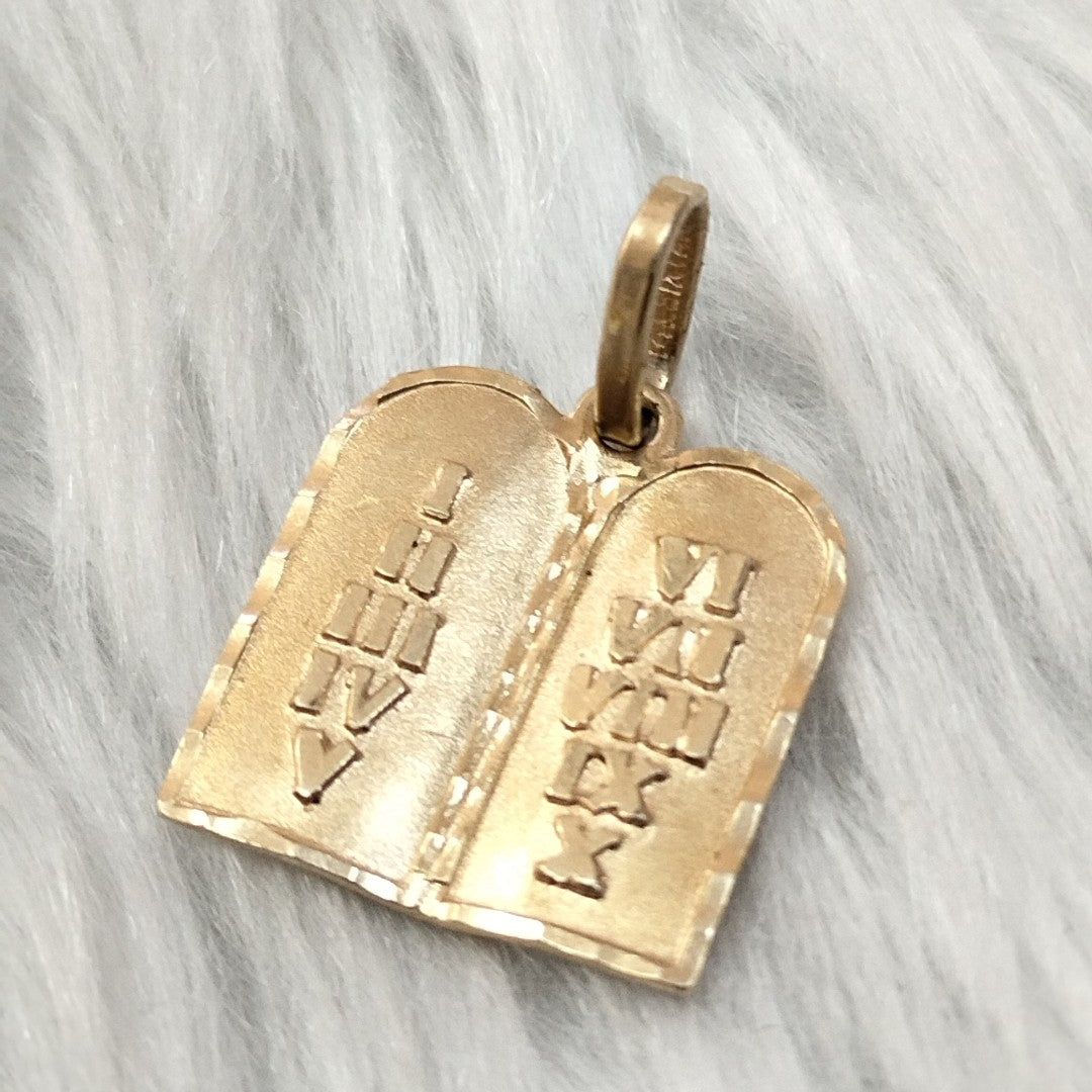 DIJE ORO 14 K 1.9 GRMS (SEMINUEVO)