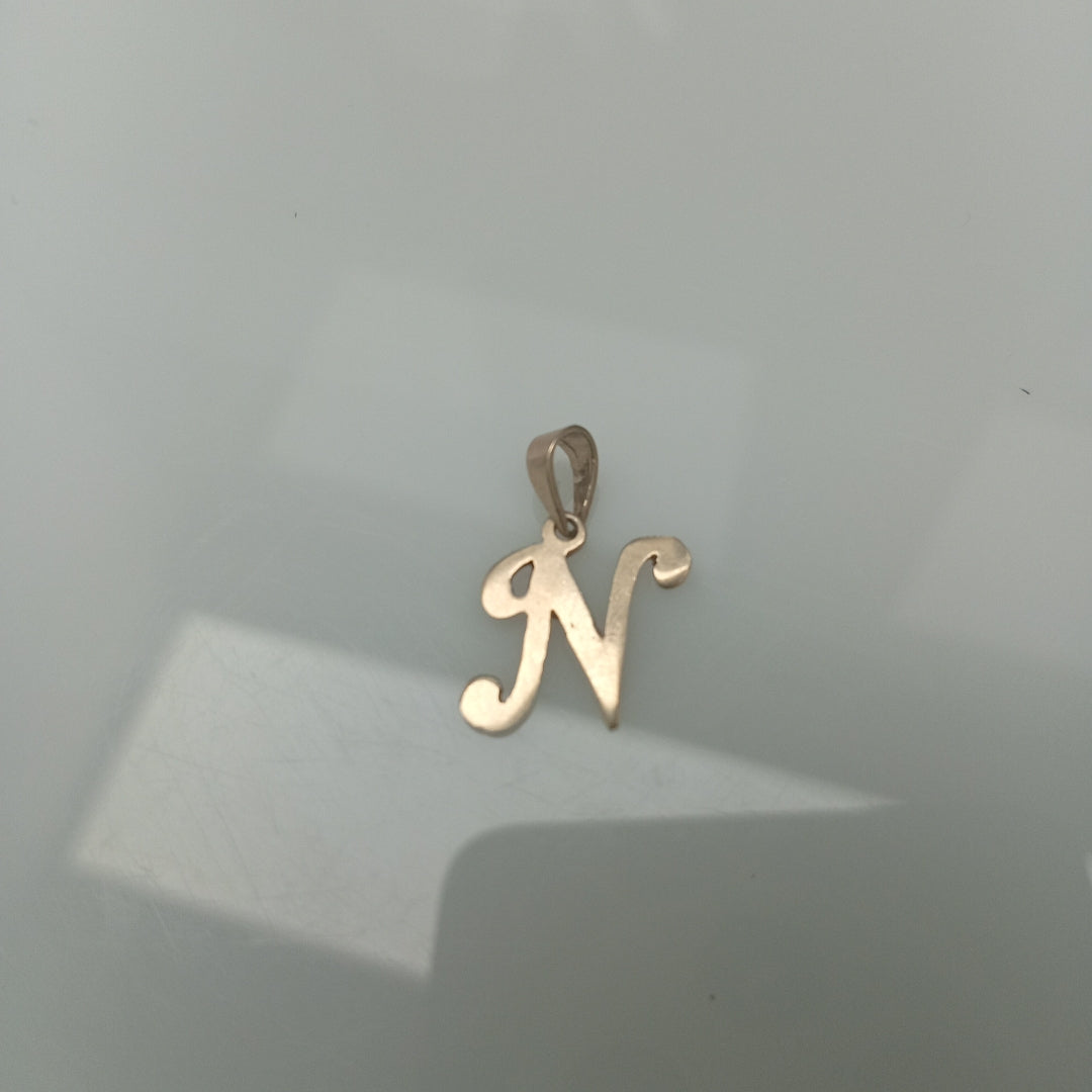 CRISTO, DIJE ORO 10 K 0.8 GRMS (SEMINUEVO)