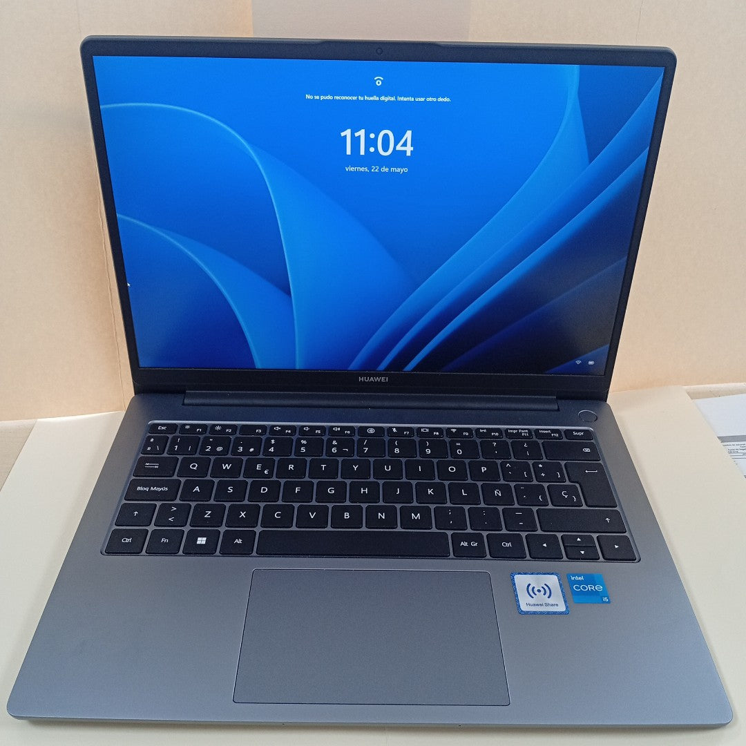 LAPTOP HUAWEI MATEBOOK D14 MDF-X (2024) 512 GB SSD 16 GB RAM (SEMINUEVO)