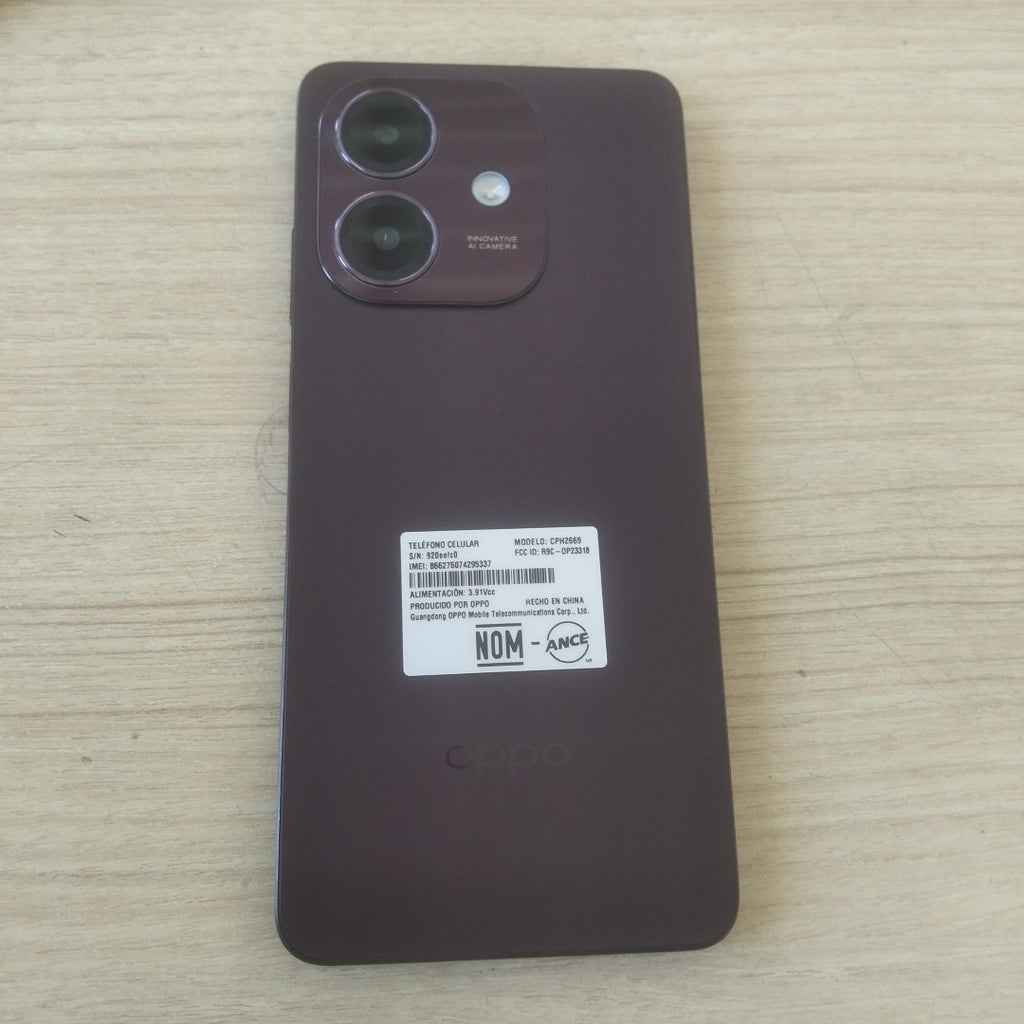 CELULAR OPPO A40 CPH2669 (2024) 256 GB 4 GB RAM (SEMINUEVO)