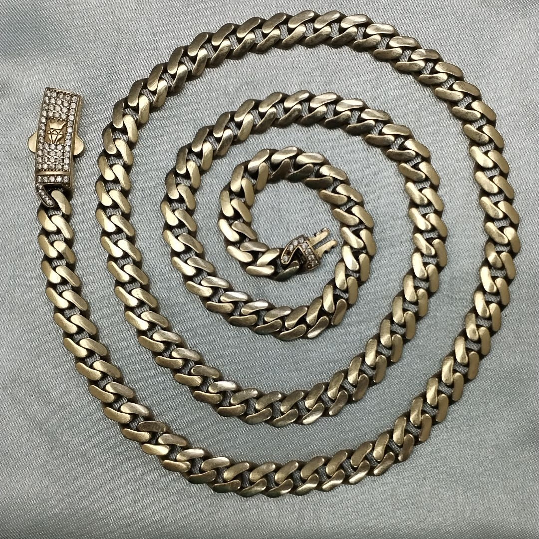 CADENA ORO 10 K 27.6 GRMS (SEMINUEVO)