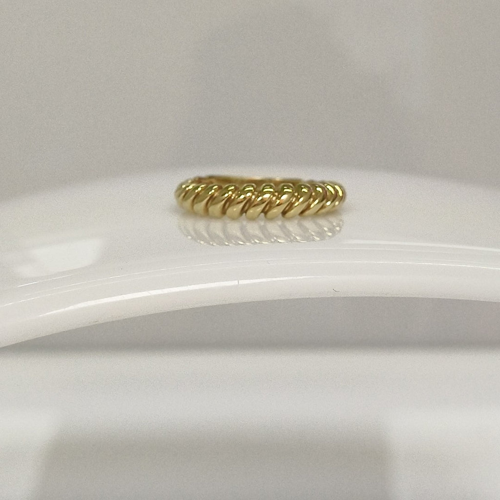 ANILLITO ORO 14 K 2.5 GRMS (SEMINUEVO)