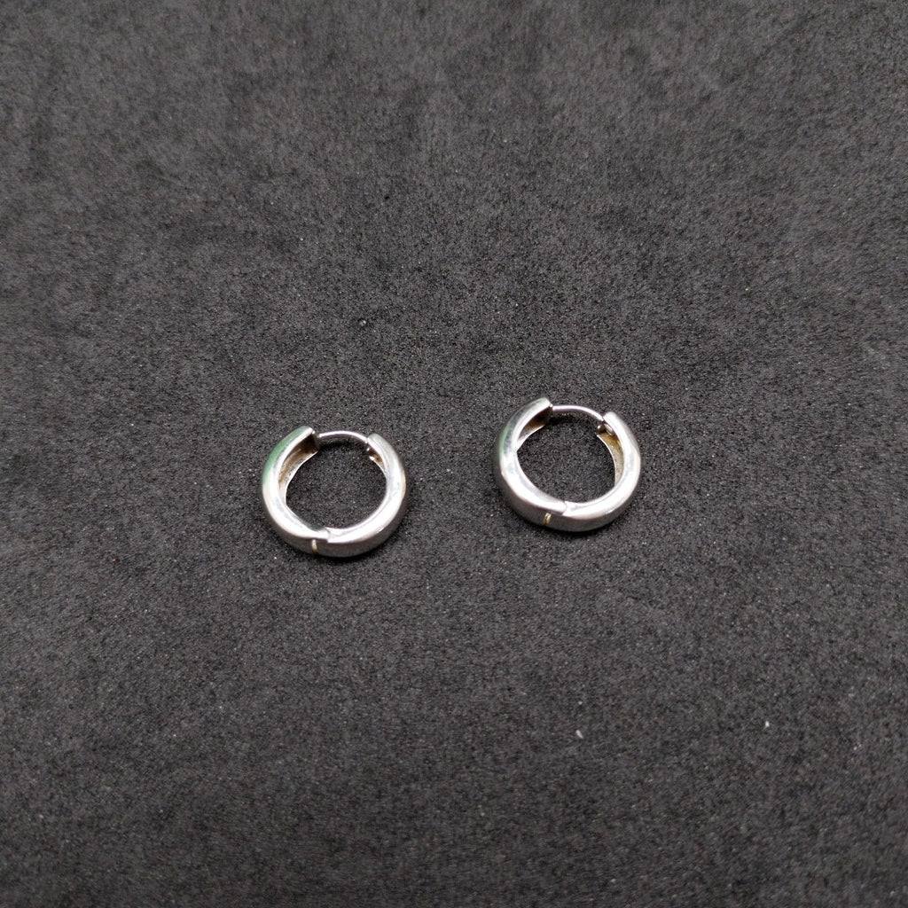 ARRACADAS PAR ORO BLANCO 14 K 2,10 GRMS (SEMINUEVO)