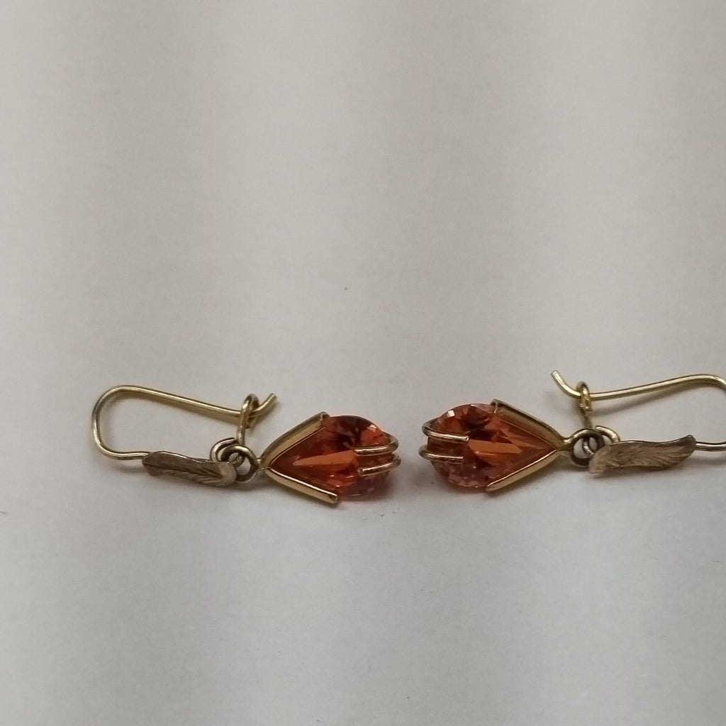 ARETES PAR ORO 10 K 2.5 GRMS (SEMINUEVO)