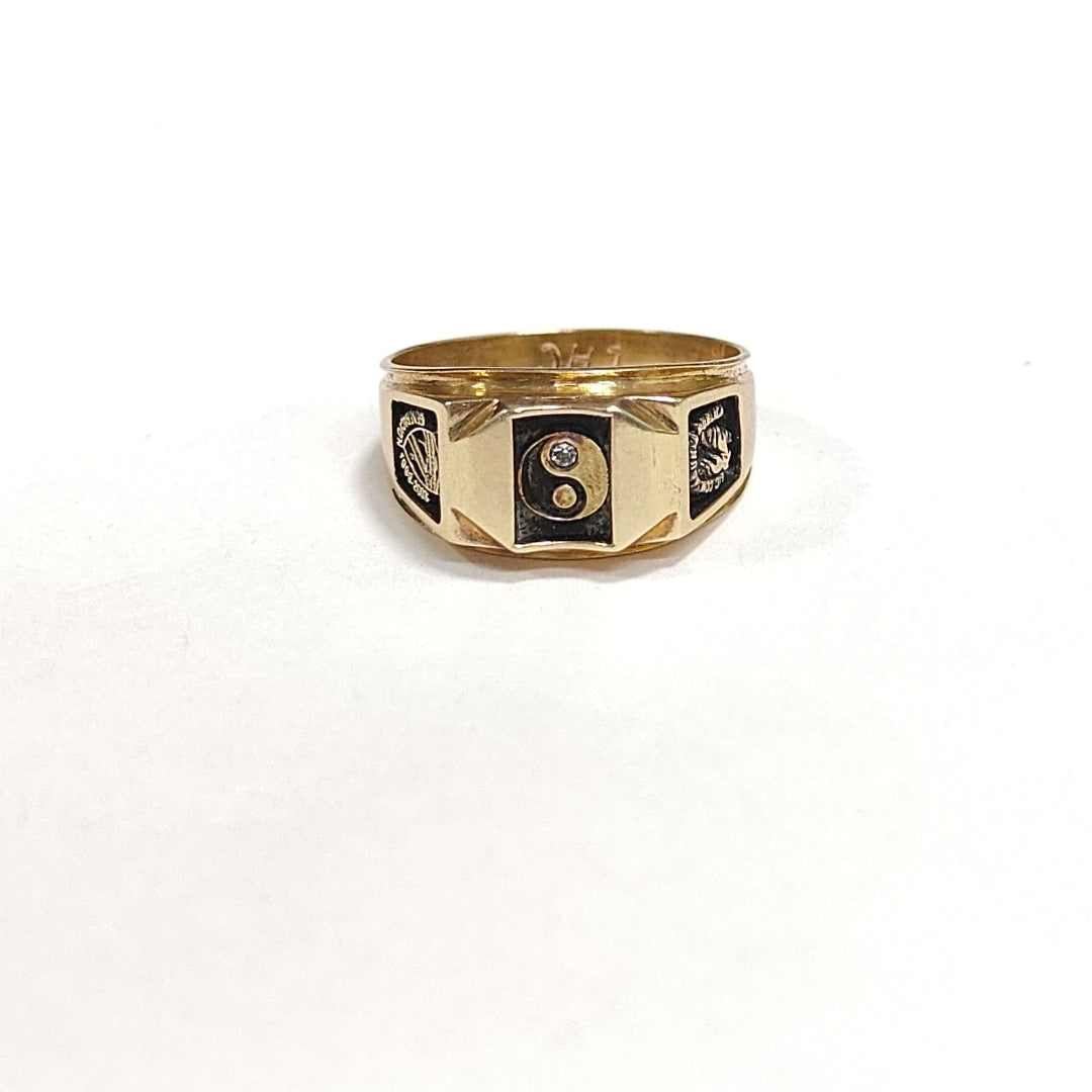 ANILLO DE GRADUACIÓN ORO 14 K 7.8 GRMS (SEMINUEVO)