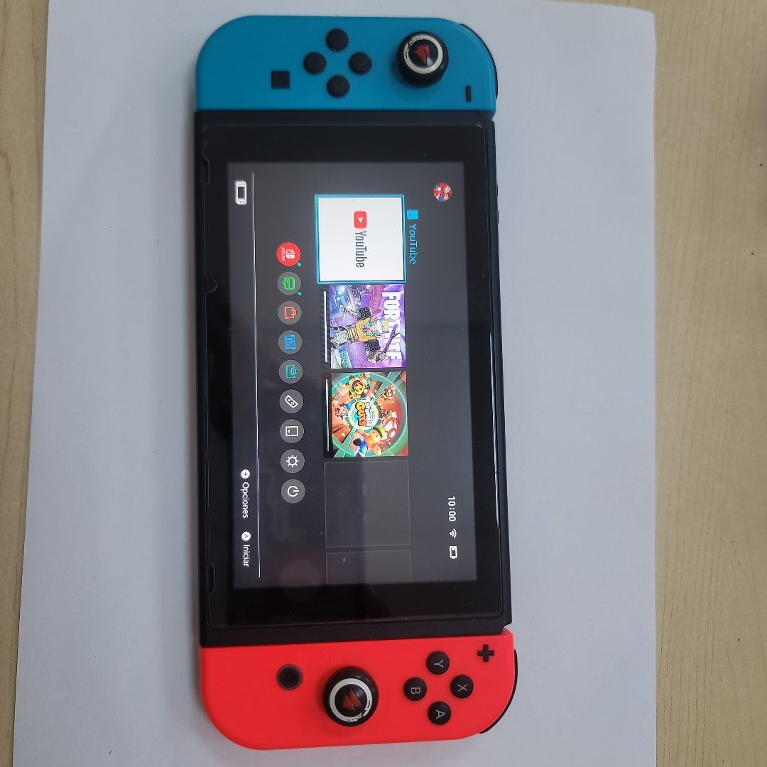 CONSOLA DE VIDEOJUEGO NINTENDO SWITCH 1.1 32 GB (SEMINUEVO)