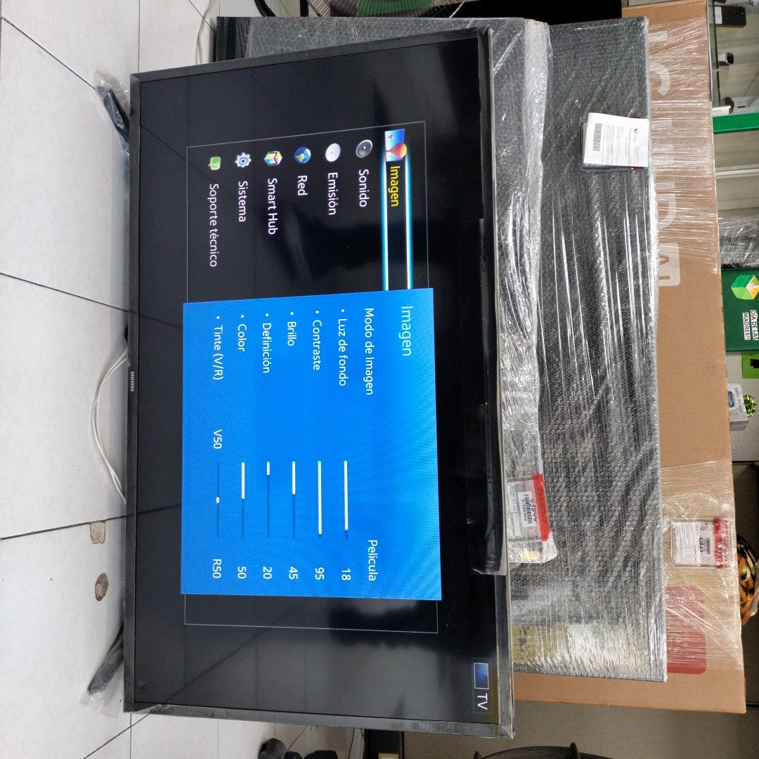 PANTALLA SAMSUNG UN43J5290AF (2020) 43" LED FULL HD (SEMINUEVO)