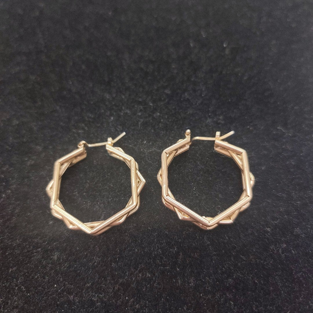 ARRACADAS PAR ORO 14 K 5.7 GRMS (SEMINUEVO)