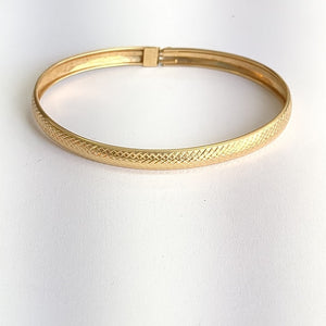 PULSERA RIGIDA ORO 14 K 6 GRMS (SEMINUEVO)
