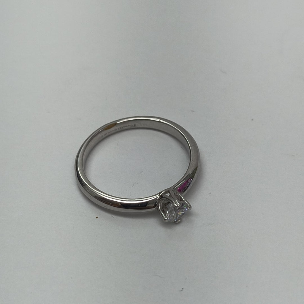SOLITARIO ORO, ORO BLANCO 14 K 2.7 GRMS (SEMINUEVO)